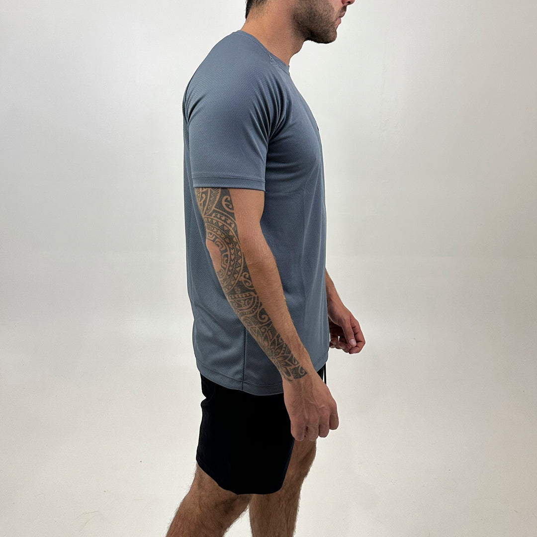 Camiseta Dry Fit Dunke–Elegante