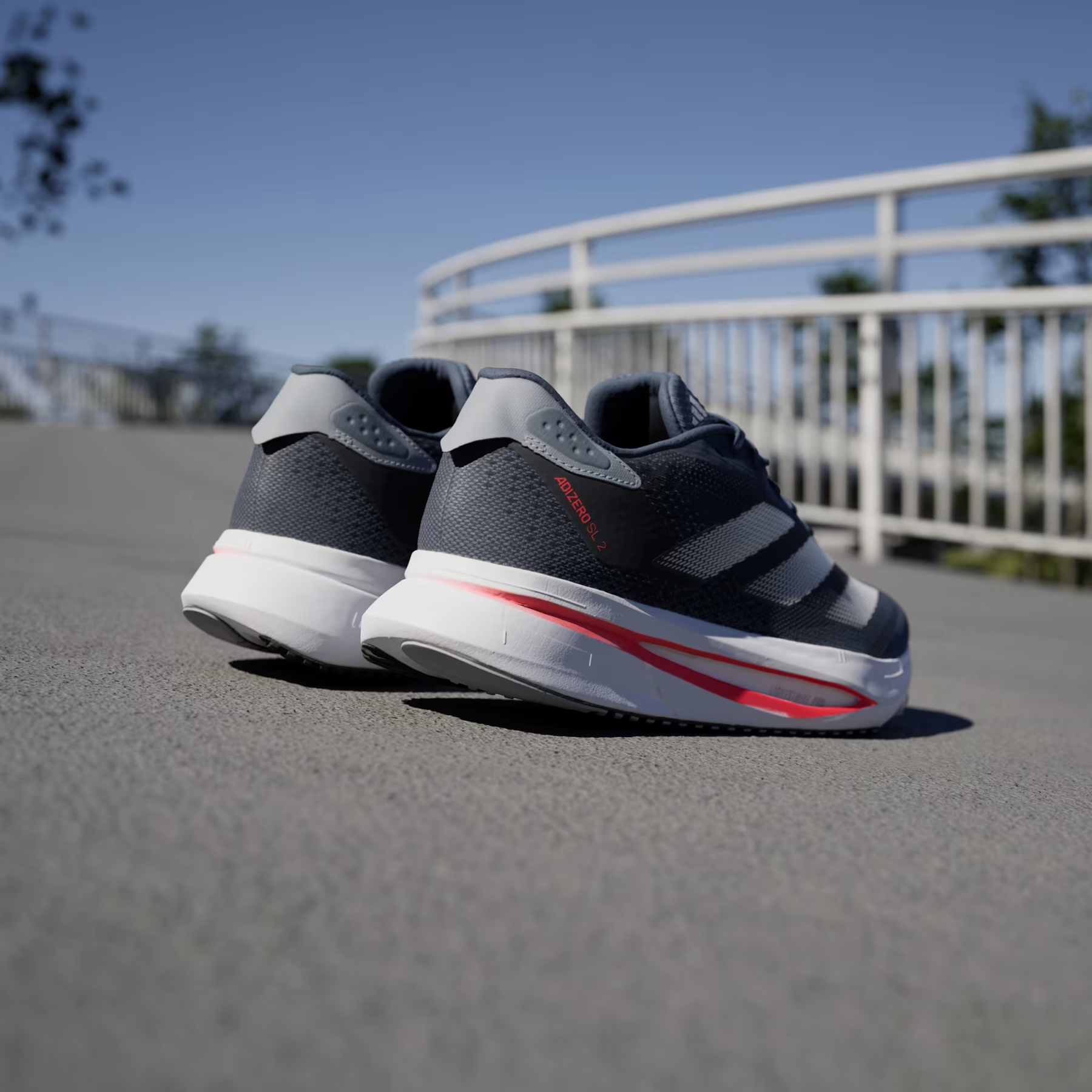 CORRIDA ADIZERO SL2 METLICO–Confortável