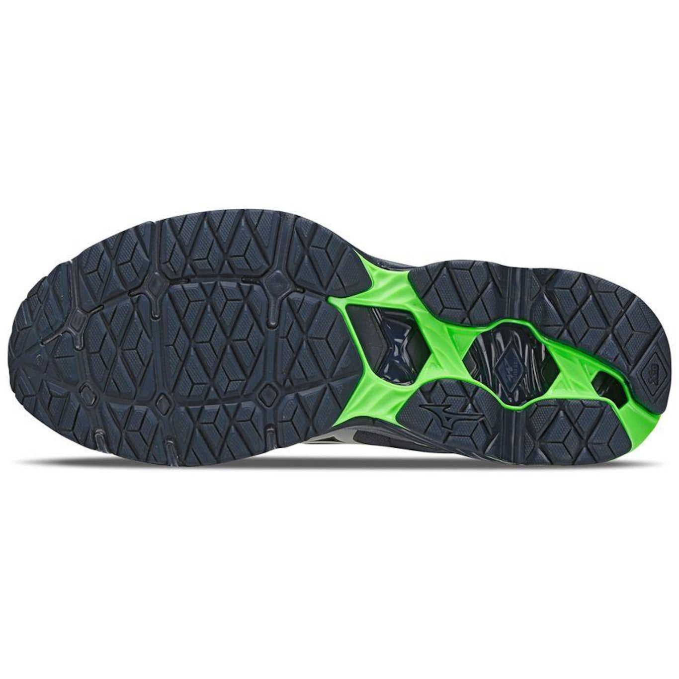 Mizuno Wave Invictus 4 -–Clássico
