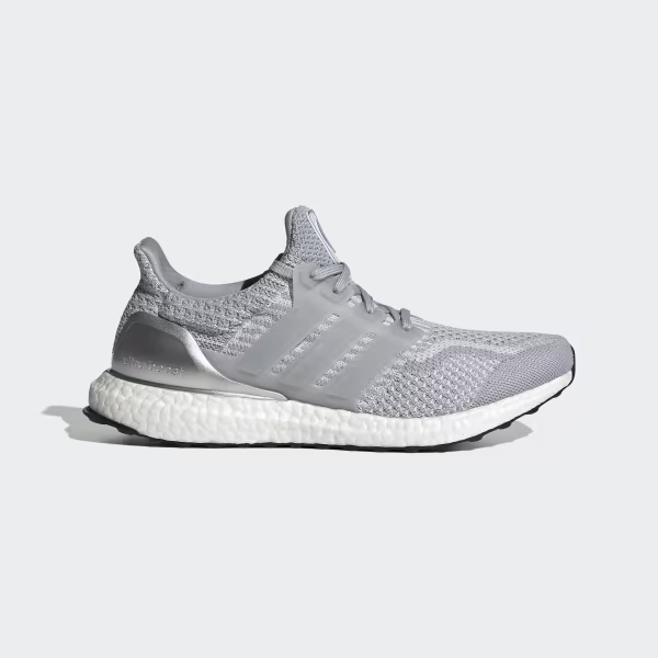 ULTRABOOST 10–Premium