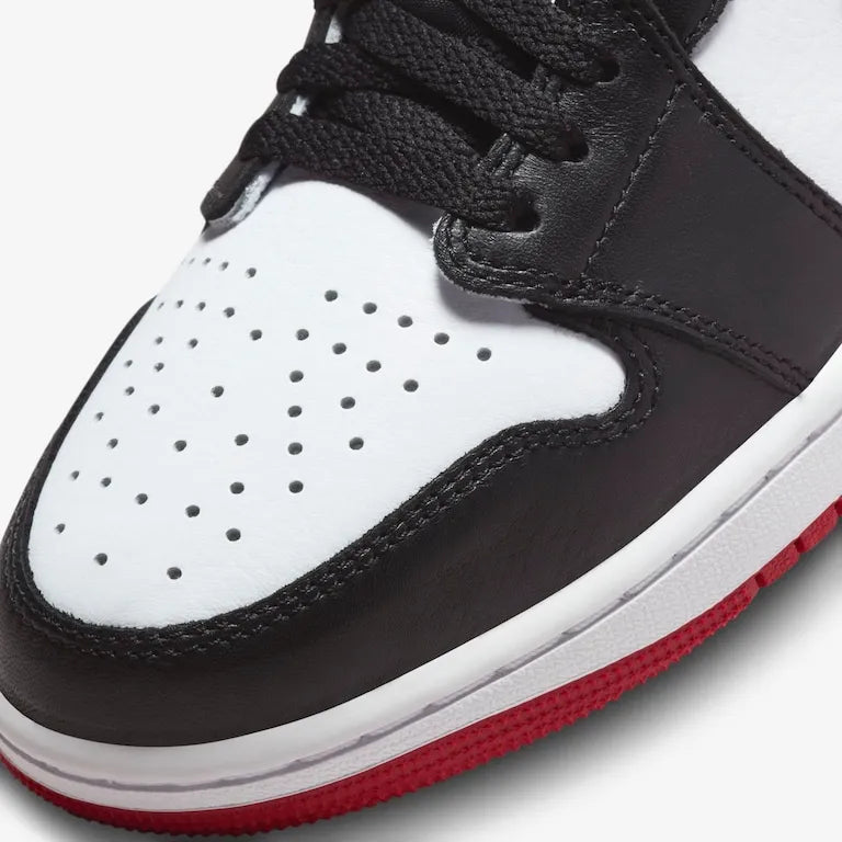 Air Jordan 1 Low OG Black Toe–Exclusivo