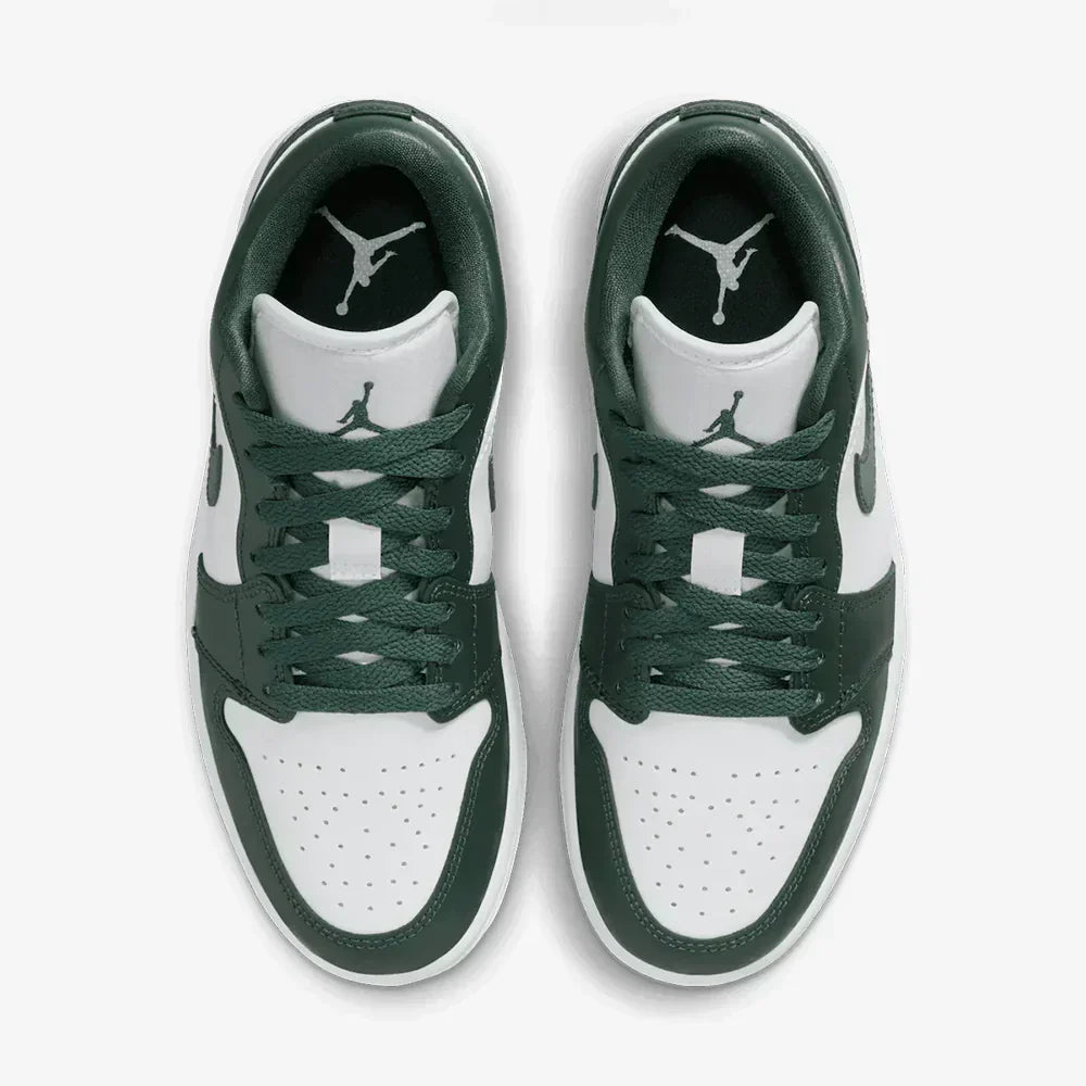 Air Jordan 1 Low Galactic Jade–Elegante