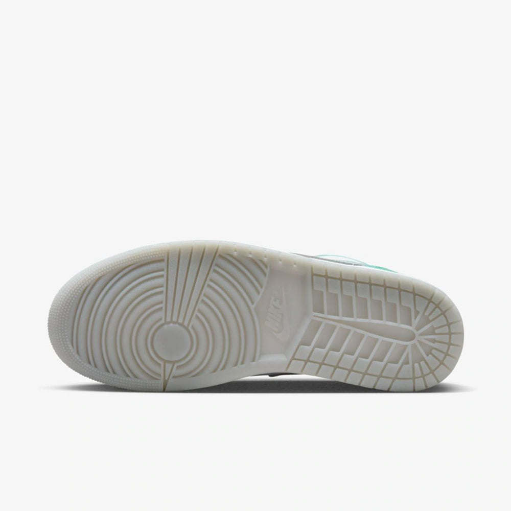 Air Jordan 1 Low New Emerald–Elegante