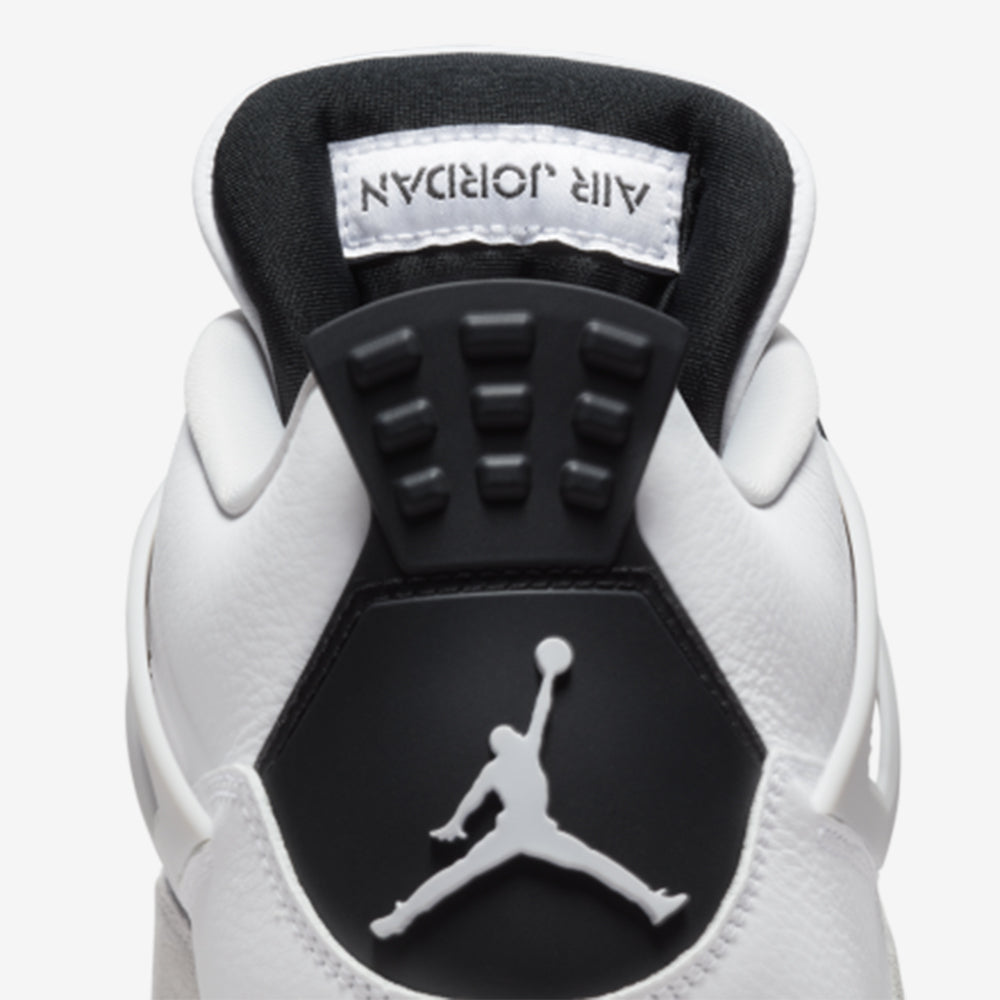 Air Jordan 4 Military Black–Confortável