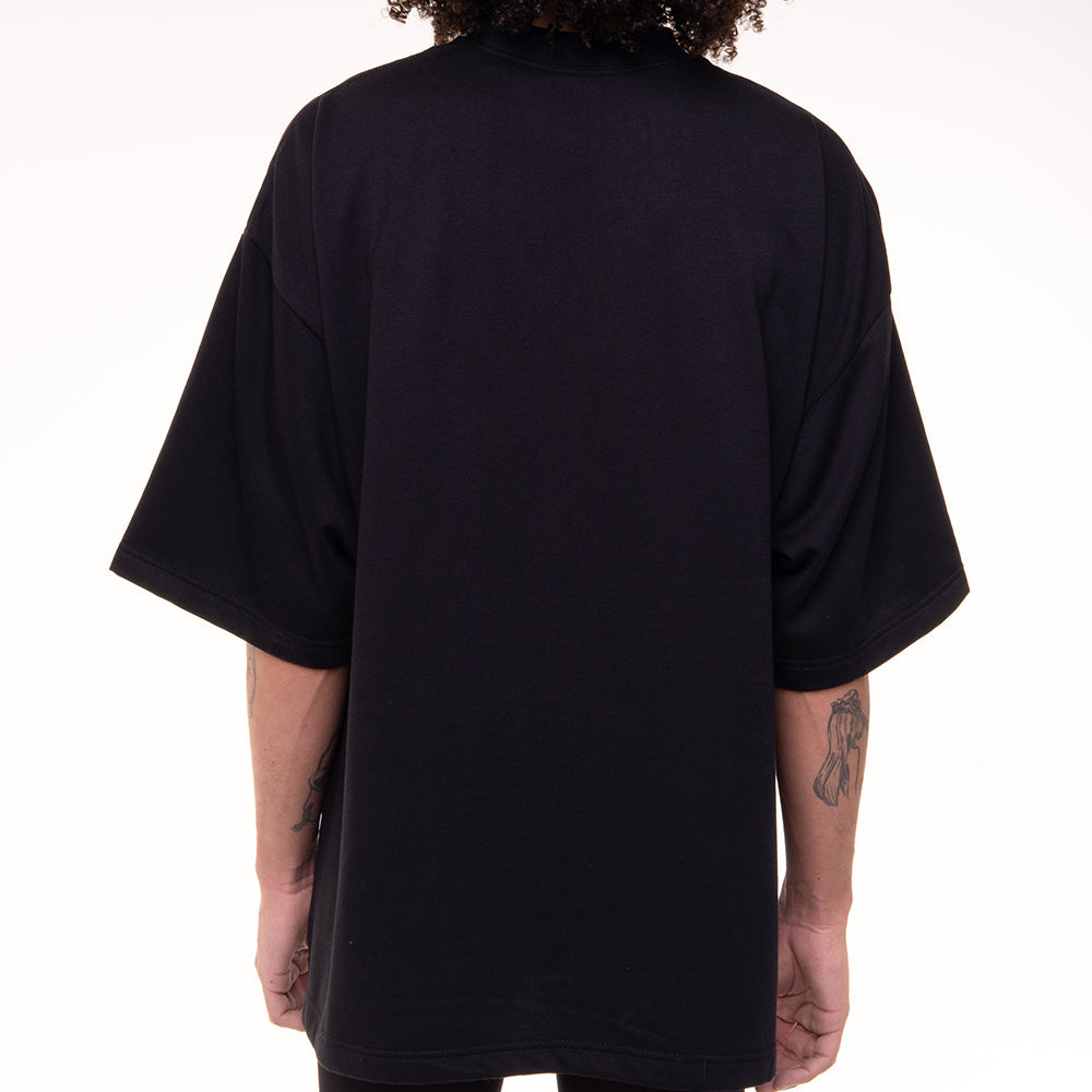 Camiseta Individu Oversized Black–Elegante