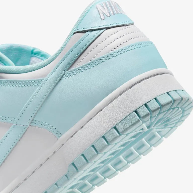 Dunk Low Glacier Blue–Elegante