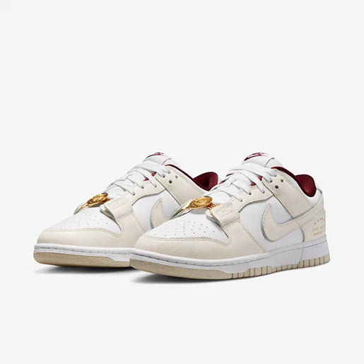Dunk Low Just Do It White Phantom–Elegante