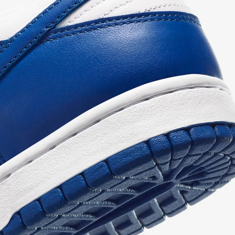 Dunk Low Kentucky–Clássico