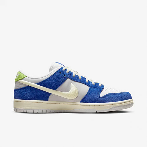 SB Dunk Low Fly Streetwear–Premium