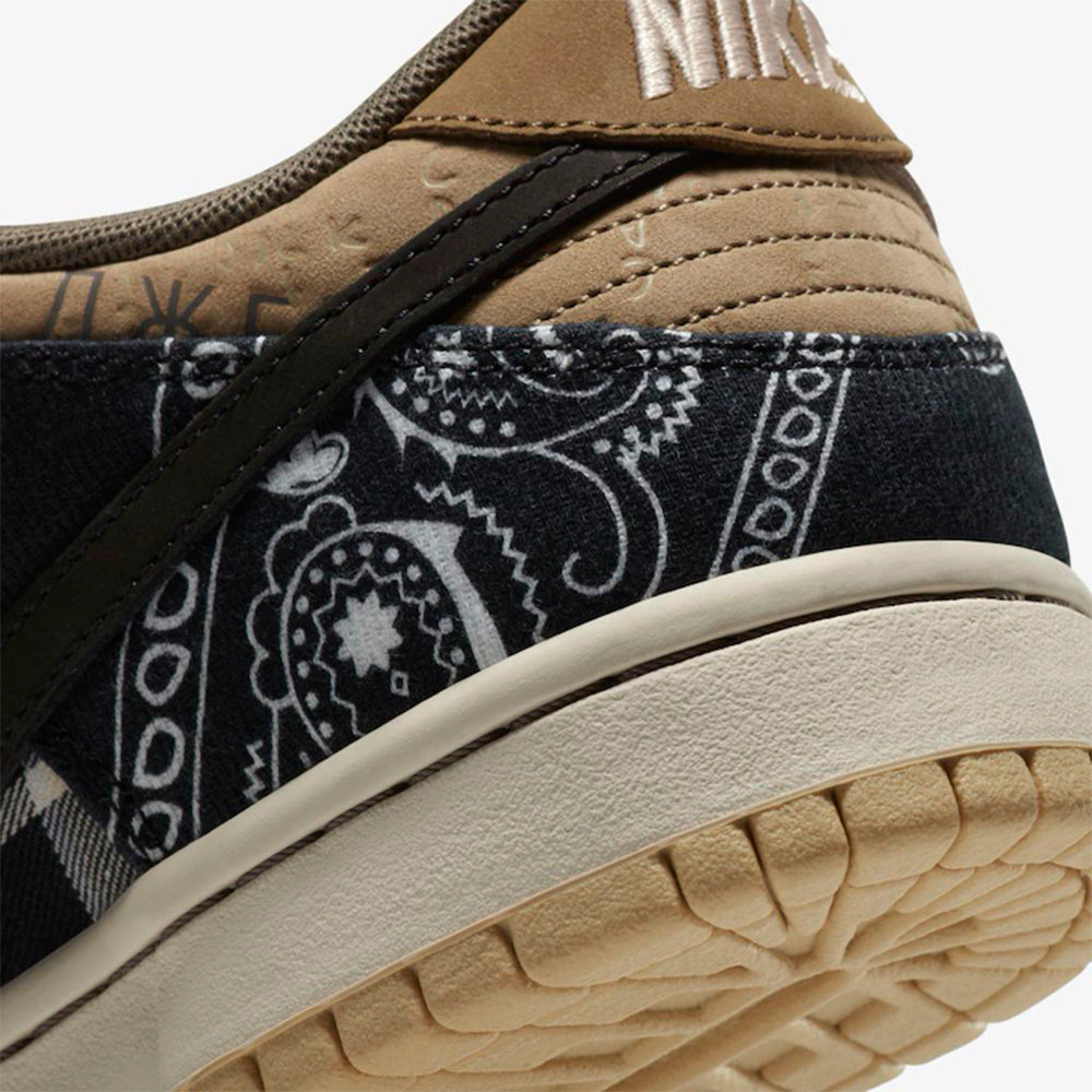 Travis Scott x SB Dunk Low Cactus Jack–Elegante