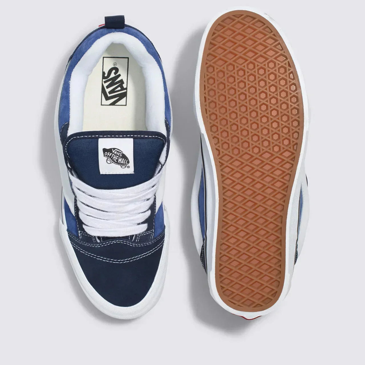 Knu Skool Navy True White–Exclusivo