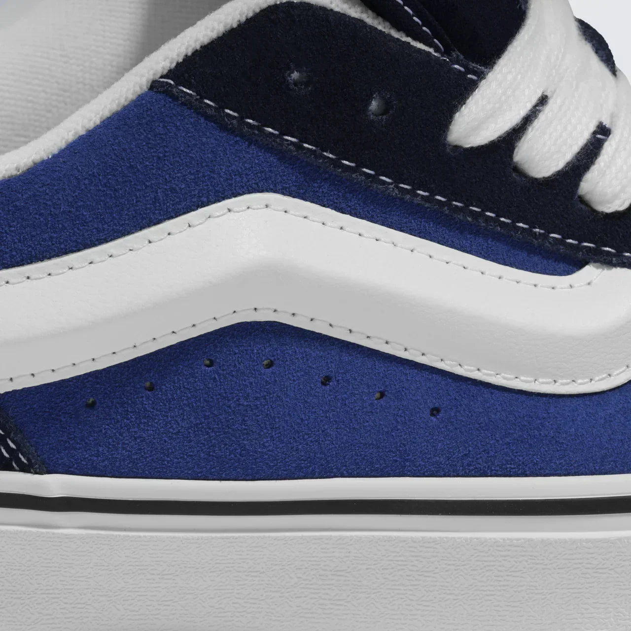 Knu Skool Navy True White–Exclusivo