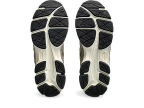 GEL-NYC - - Preto com–Marrom Clássico