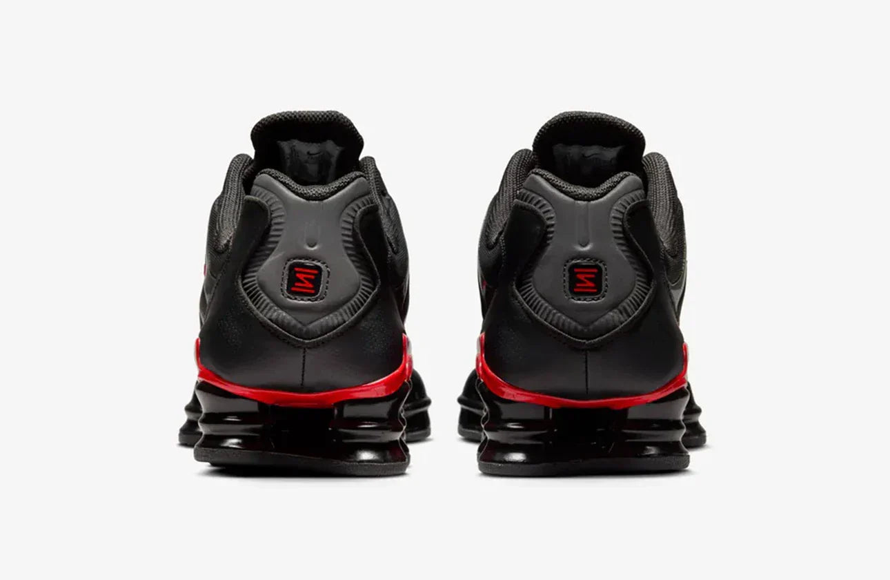 Shox TL - Preto Universitrio–Vermelho Vibrante