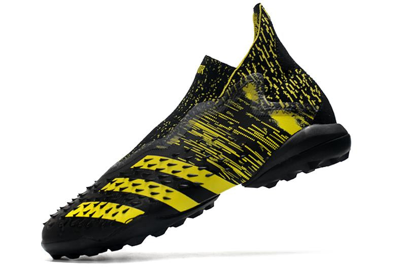 Chuteira Predator Freak 1 Society–Exclusivo