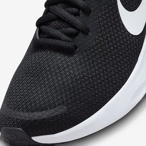 Nike Revolution 7–Confortável
