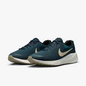 Nike Revolution 7–Exclusivo