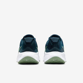 Nike Revolution 7–Clássico