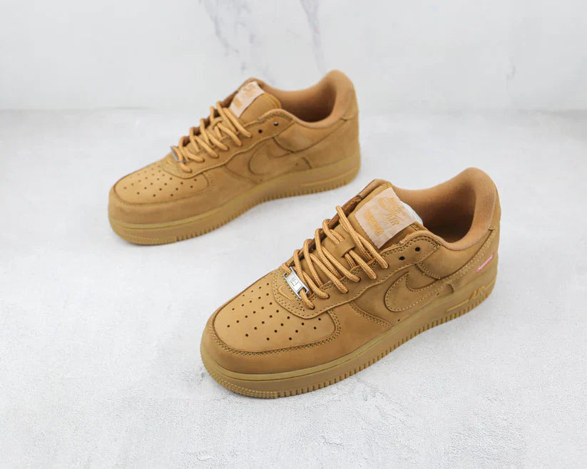 Nike Air Force 1 Low SP Supreme Wheat–Clássico