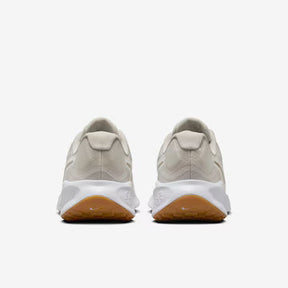 Nike Revolution 7–Elegante