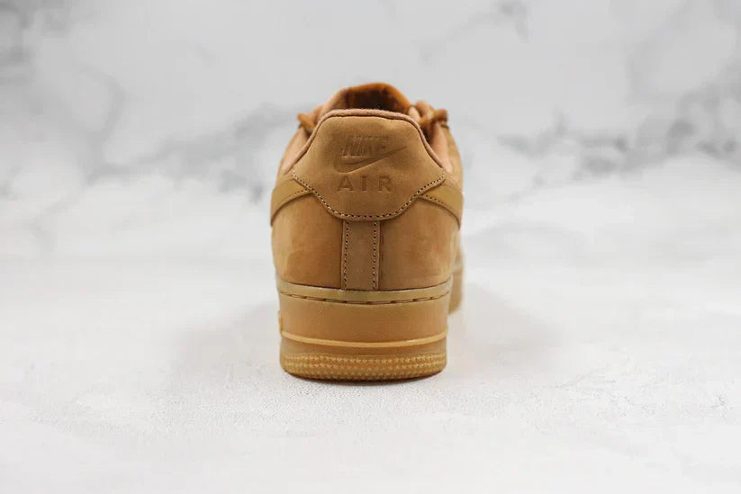Nike Air Force 1 Low Flax–Clássico