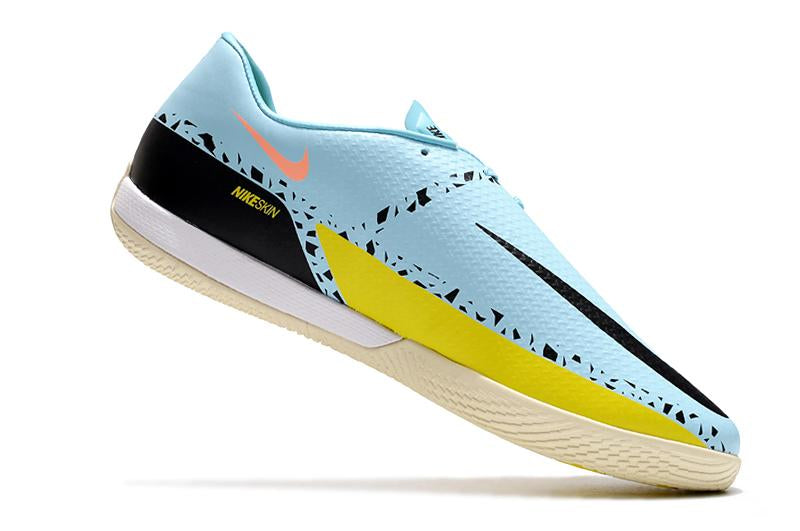 Chuteira Phantom React GT2 Pro Futsal–Exclusivo