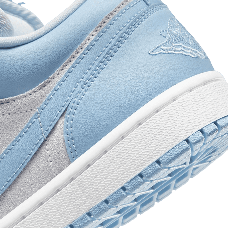 Jordan 1 Low University Blue–Confortável