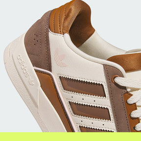 Step Low 20 Brown–Clássico