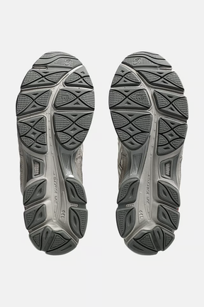 GEL-NYC - - Cinza com–Vermelho Vibrante