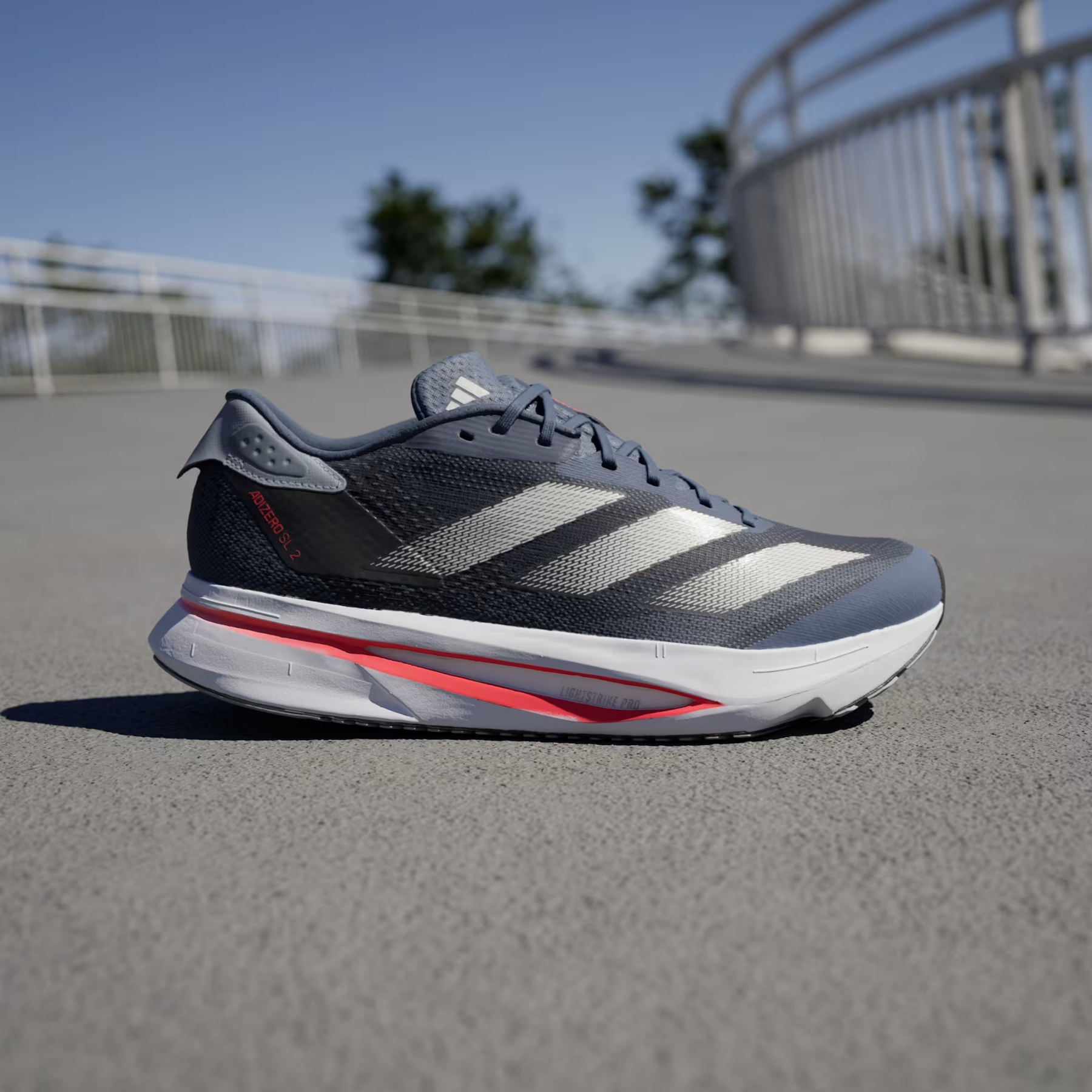 CORRIDA ADIZERO SL2 METLICO–Confortável