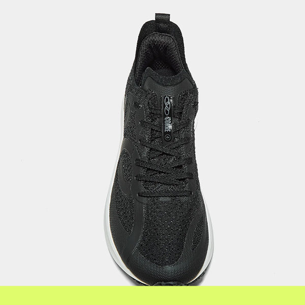 Corre 4–Preto Black