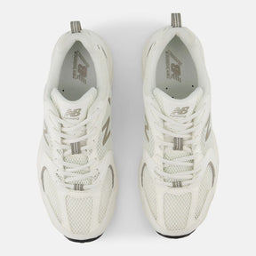 530 Unisex Branco e–Verde Nature