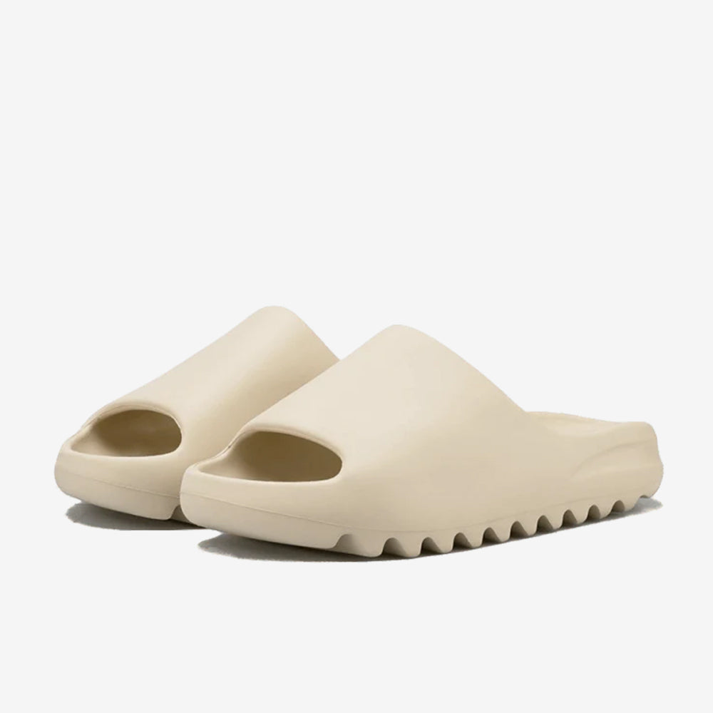 Yeezy Slide Bone 2022–Premium