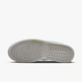 Air Jordan 1 Low New Emerald–Elegante