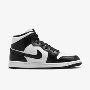 Air Jordan 1 Mid Panda–Elegante