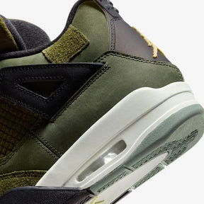 Air Jordan 4 Medium Olive–Clássico