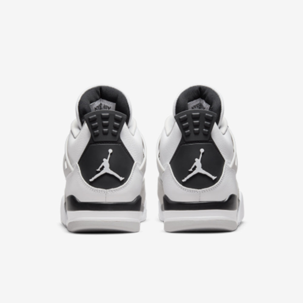 Air Jordan 4 Military Black–Confortável