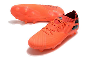 Chuteira Nemeziz 191 Campo–Confortável