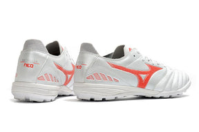 Chuteira Morelia NEO III PRO Society–Premium