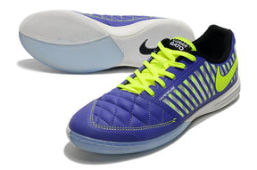 Chuteira Lunar Gato II Futsal–Elegante