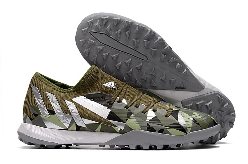 Chuteira Predator Edge 3 low Society–Confortável