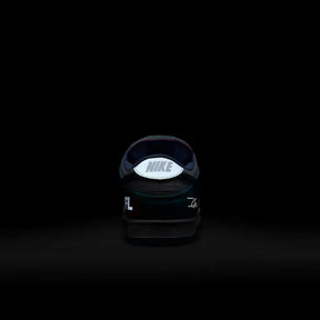 Futura Laboratories x SB Dunk Low White and Geode Teal–Exclusivo