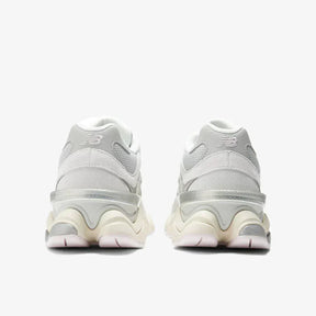 9060 Grey Lilac–Elegante