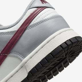 Dunk Low Pale Ivory Redwood–Clássico