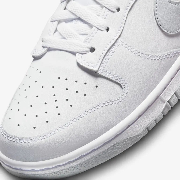 Dunk Low Pure Platinum–Confortável