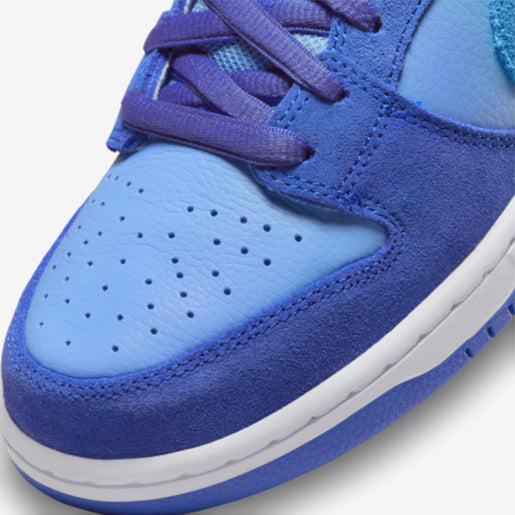 SB Dunk Low Blue Raspberry–Premium