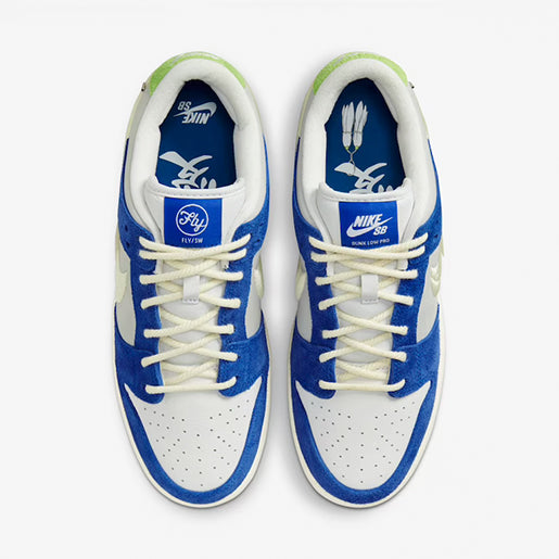 SB Dunk Low Fly Streetwear–Premium