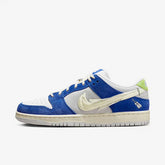 SB Dunk Low Fly Streetwear–Premium