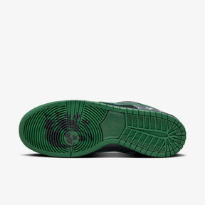 There Skateboards x SB Dunk Low Anthracite and Gorge Green–Confortável