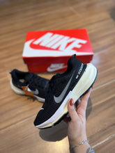 Invencible X RUN 3–Elegante